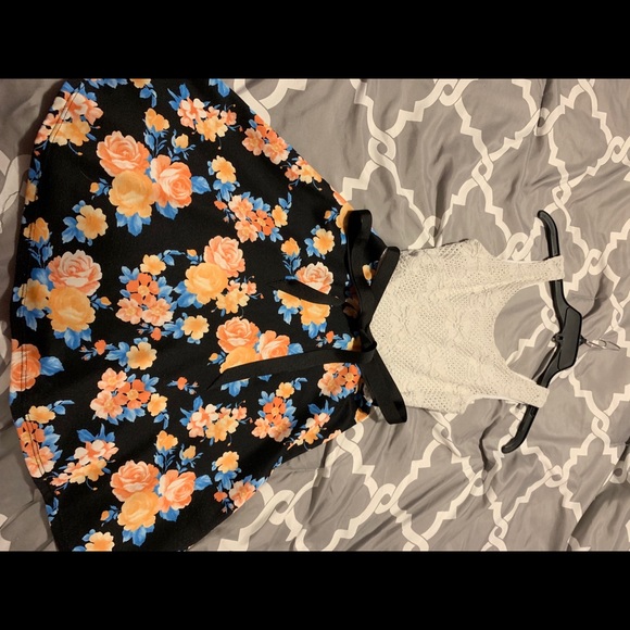 Spring Dress - Picture 3 of 4